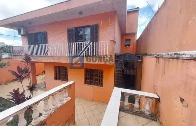 Sobrado à venda no bairro parque dos pássaros  são bernardo do campo/sp,  04 quartos.