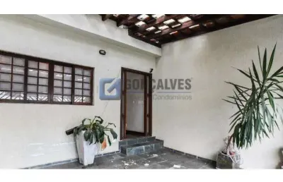 Casa com 3 quartos à venda na senador mathias olimpio de mello, r, santa terezinha, são bernardo do campo, 207 m2 por r$ 920.000