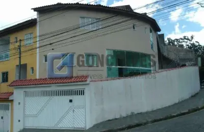 Casa com 3 quartos à venda na domingos cerchiari, r, jardim las vegas, santo andré por r$ 650.000