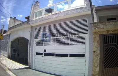 Casa com 3 quartos à venda na rio grande do sul, r, parque marajoara, santo andré, 184 m2 por r$ 745.000