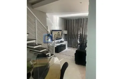 Sobrado com 3 dormitórios sendo 1 suite à venda na vila camilópolis em santo andré/sp.