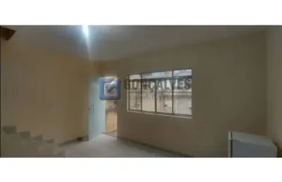 Casa com 2 quartos para alugar na rua sílvio felice vazzolla, demarchi, são bernardo do campo, 100 m2 por r$ 2.500