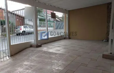 Casa com 3 quartos para alugar na vinte e sete de abril, r, rudge ramos, são bernardo do campo, 209 m2 por r$ 4.000
