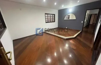 Casa com 2 quartos para alugar na bertolino da cunha, r, osvaldo cruz, são caetano do sul por r$ 6.700