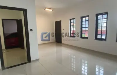 Casa com 4 quartos para alugar na caspio, r, jardim do mar, são bernardo do campo por r$ 7.000