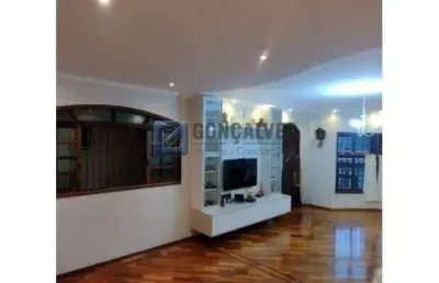 Casa com 4 quartos para alugar na sarmento de beires, r, centro, são bernardo do campo por r$ 7.200