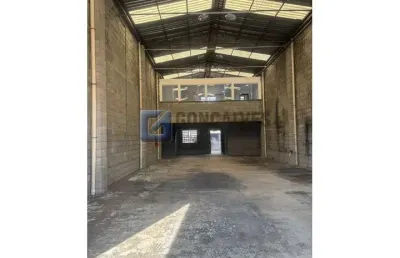 Sala comercial para alugar na Jundiai, R, Santa Teresinha, Santo André
