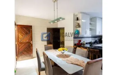 Casa com 3 quartos para alugar na crimeia, r, parque novo oratório, santo andré, 250 m2 por r$ 4.600