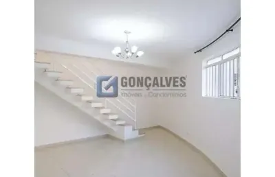 Casa com 3 quartos para alugar na jose benedetti, r, santo antônio, são caetano do sul, 146 m2 por r$ 4.200