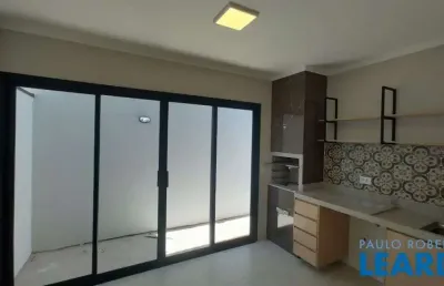 Casa com 3 quartos para alugar no Jardins de Florença, Poços de Caldas 