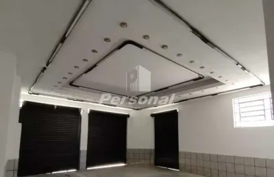 Casa comercial com 3 salas para alugar no Centro, Tremembé 