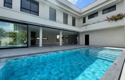 Casa em condomínio fechado com 4 quartos à venda em Pirabeiraba, Joinville 