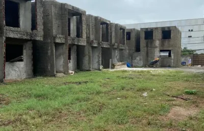 Terreno à venda na Rua Santo Antônio de Ipitanga, Praia do Flamengo, Salvador