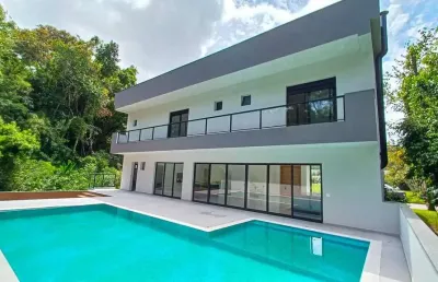 Casa com 4 quartos à venda no Balneário Guarujá, Guarujá 
