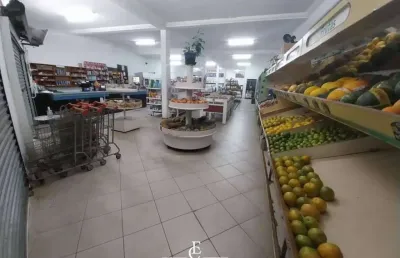 Barracão com 2 quartos, 675m², à venda em piraquara, centro
