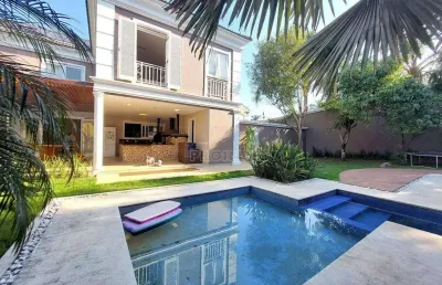 Casa com 5 dormitórios à venda, 642 m² por r$ 3.300.000,00 - granja viana - cotia/sp