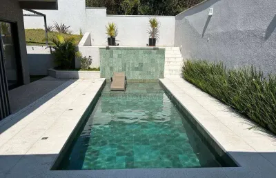 Casa com 3 dormitórios à venda, 270 m² por r$ 1.990.000,00 - granja viana - jandira/sp