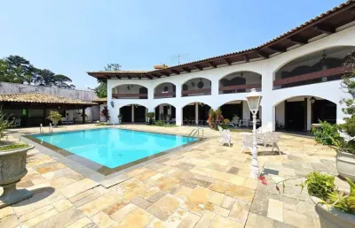 Casa com 4 quartos para alugar na Rua Perdigão, 435, Granja Viana, Cotia