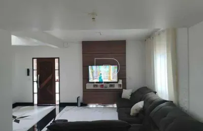 Casa com 3 dormitórios à venda, 200 m² por r$ 950.000,00 - vila verde - itapevi/sp