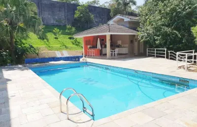 Casa para venda ou locação, na granja viana -  condomínio fechado - segurança 24h.