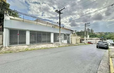 Prédio para alugar na Rua Ametista, 32, Centro, Cotia