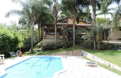 Casa com 5 dormitórios à venda, 530 m² por r$ 1.690.000,00 - granja viana - carapicuíba/sp