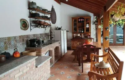 Casa com 3 dormitórios à venda, 350 m² por r$ 1.500.000,00 - granja viana - carapicuíba/sp