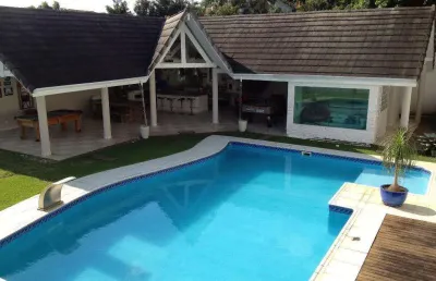 Casa com 4 dormitórios à venda, 1000 m² por r$ 3.000.000,00 - granja viana - carapicuíba/sp