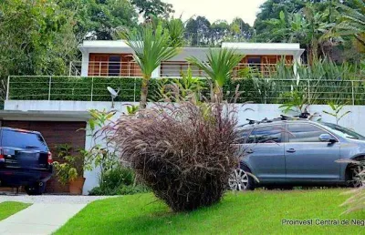 Casa com 3 dormitórios à venda, 260 m² por r$ 1.800.000,00 - granja viana - cotia/sp