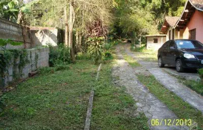 Terreno com 3 casas com 3 dormitórios à venda, 200 m² por r$ 1.590.000 - granja viana - cotia/sp