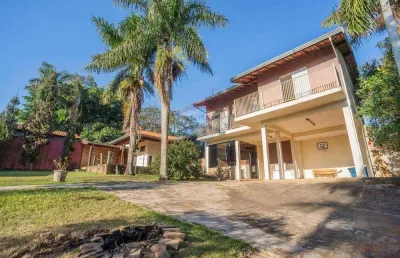Chácara a venda com 1.062, com 5 quartos sendo 1 suíte, em cosmópolis s/p