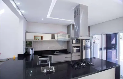 Casa a venda com 3 quartos suítes no condomínio reserva real, paulínia/sp.