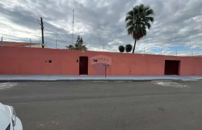 Casa com 2 quartos à venda na Rua Antonio Tavano, 155, Extinta Estação Experimental de Sericultura, Cosmópolis