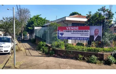 Casa a venda na região central com 3 quartos, cosmópolis/sp