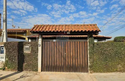 Casa com 3 quartos para alugar na Rua Santa Gertrudes, 1890, Jardim Bela Vista, Cosmópolis