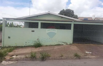 Casa com 3 quartos à venda na Francisco Cesário De Azevedo, 199, Centro, Cosmópolis