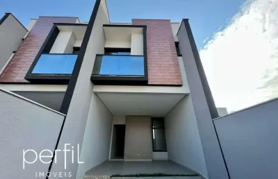 Sobrado geminado com uma suíte mais dois quartos - bairro: saguaçu, joinville/sc.