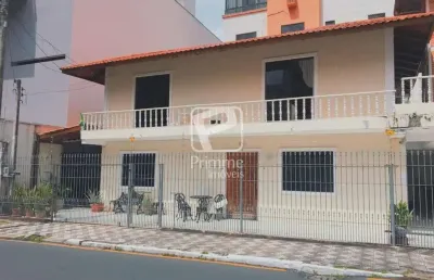 Casa 2 dormitórios em balneário camboriú - locação anual , centro, balneário camboriú - sc