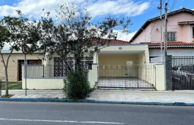 Casa com 4 dormitórios, 432 m² - venda por r$ 950.000,00 ou aluguel por r$ 5.688,76/mês - centro - jacareí/sp