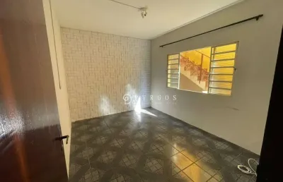 Casa com 2 quartos para alugar na Rua Antônio José, 168, Jardim Primavera, Jacareí