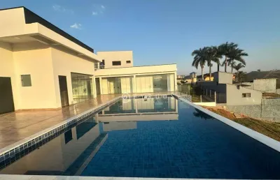 Vende-se casa térrea em condomínio paraíso de igaratá