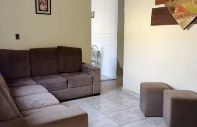 Casa 3 quartos com 1 suíte, sala, cozinha, garagem coberta para 3 carros, lote inteiro  buriti sere