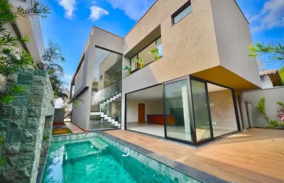 Casa com 4 quartos à venda na Rua Madri 2, 1, Jardins Madri, Goiânia