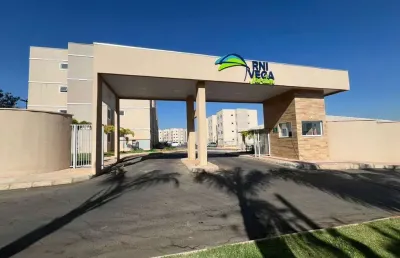 Aluga-se apartamento com 2 quartos 1 banheiro social, sala, cozinha, garagem  ,no condominio rni ve