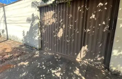 Casa com 3 quartos para alugar na avenida elson veiga camargo, parque industrial santo antônio, aparecida de goiânia, 90 m2 por r$ 1.520 por ano