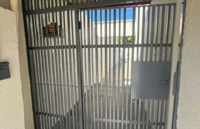 Aluga-se kitnet 2 com 1qts sem fiador e sem calção,prox. go-040 no  residencial itaipu, goiânia, go