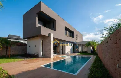 Casa à venda no residencial vale das águas, localizado na cidade de bragança paulista.