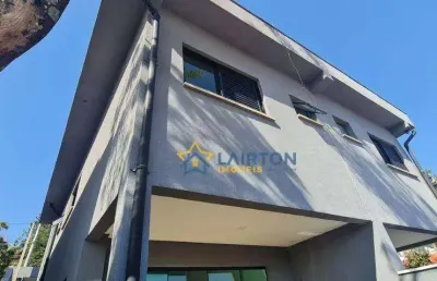 Sobrado reformado com suíte master à venda no jardim maristela em atibaia