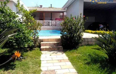 Casa à venda com excelente localização no bairro alvinópolis, atibaia/sp