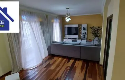 Lindo sobrado no socorro, com 260 metros de terreno